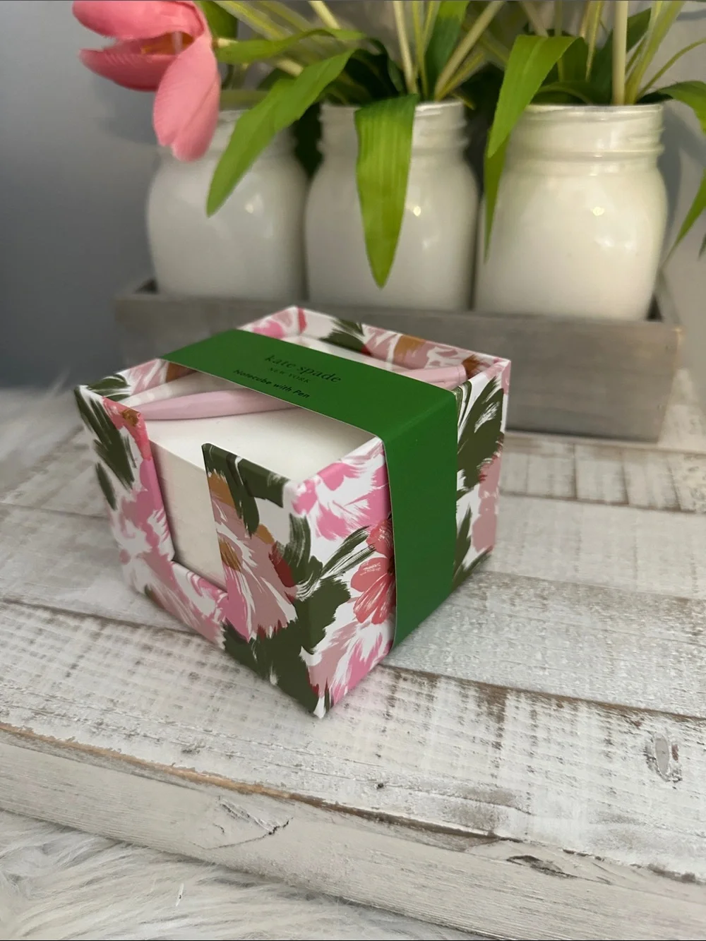 Nwt Kate spade notecube with pen
